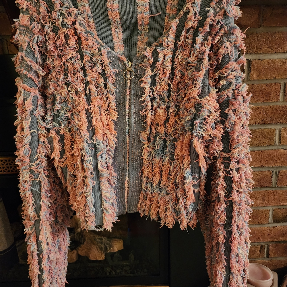 Chic Fringed Women's Cardigan Med